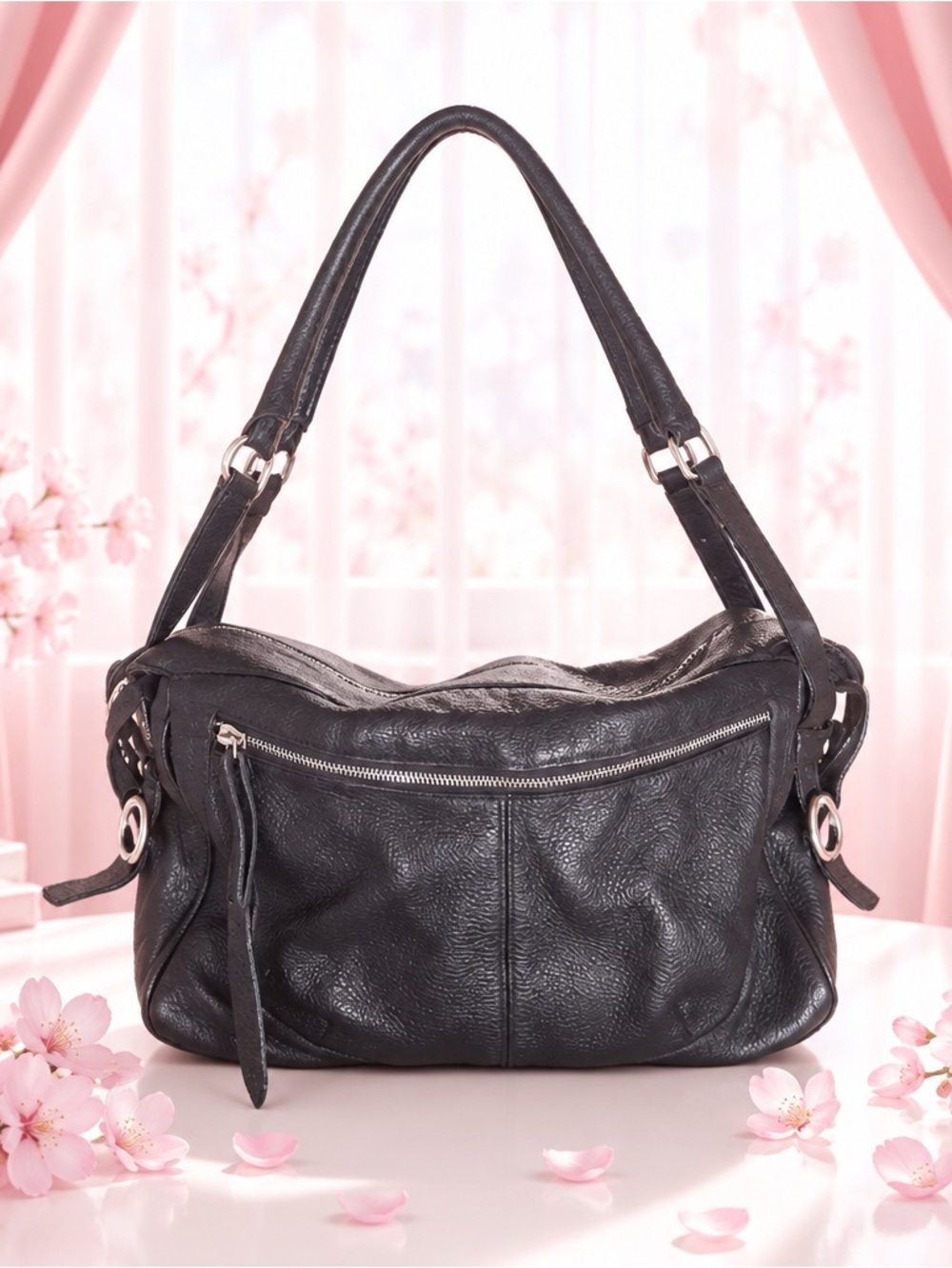 FURLA Vintage Black Slouchy
Pebbled Leather Hobo Bag